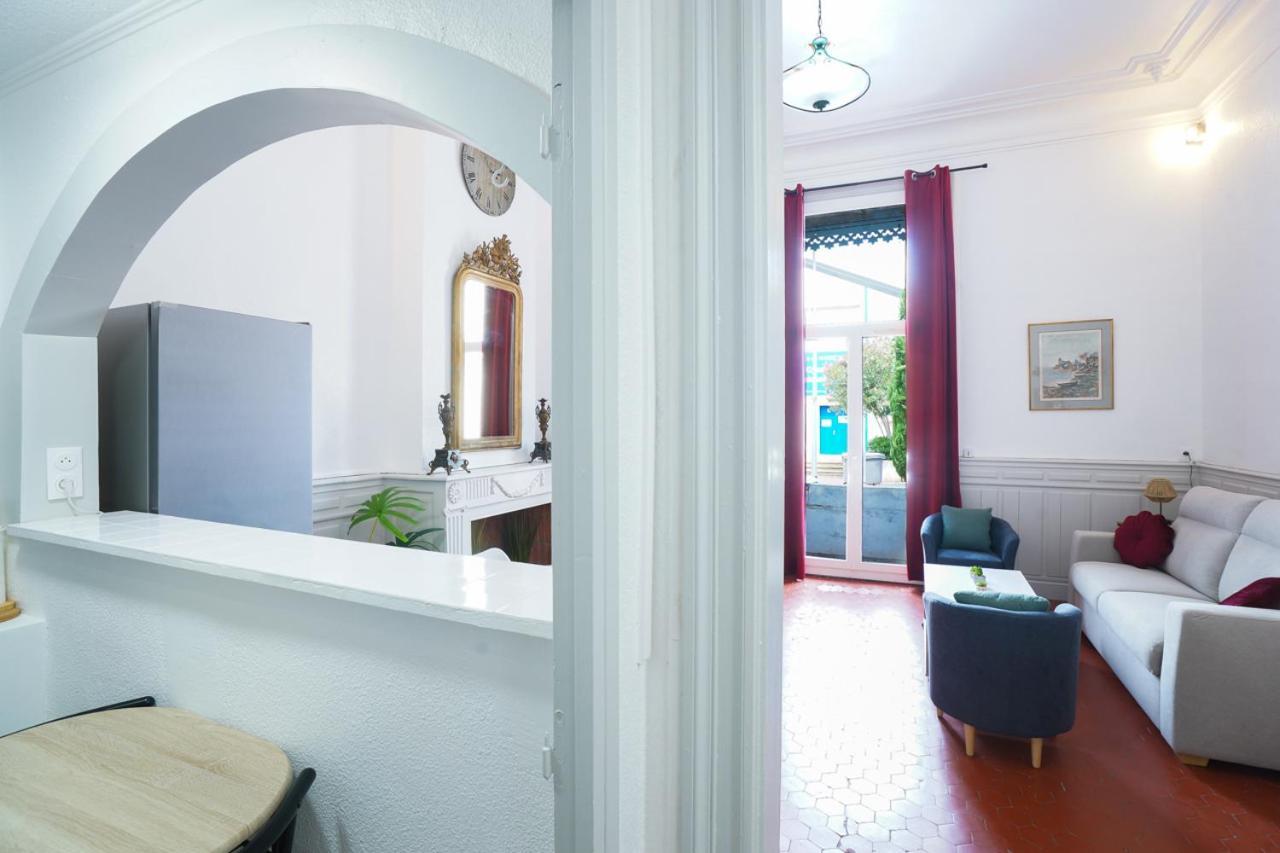 Appartement Du Forum,La Gare, 50 M2 , Climatisation, Garage, Cour Narbonne Eksteriør billede